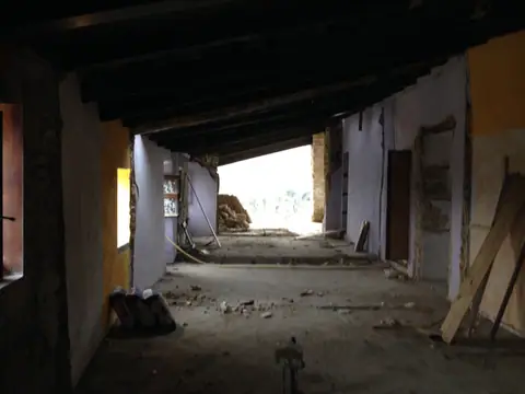Masía La Pau: Construction photos 76
