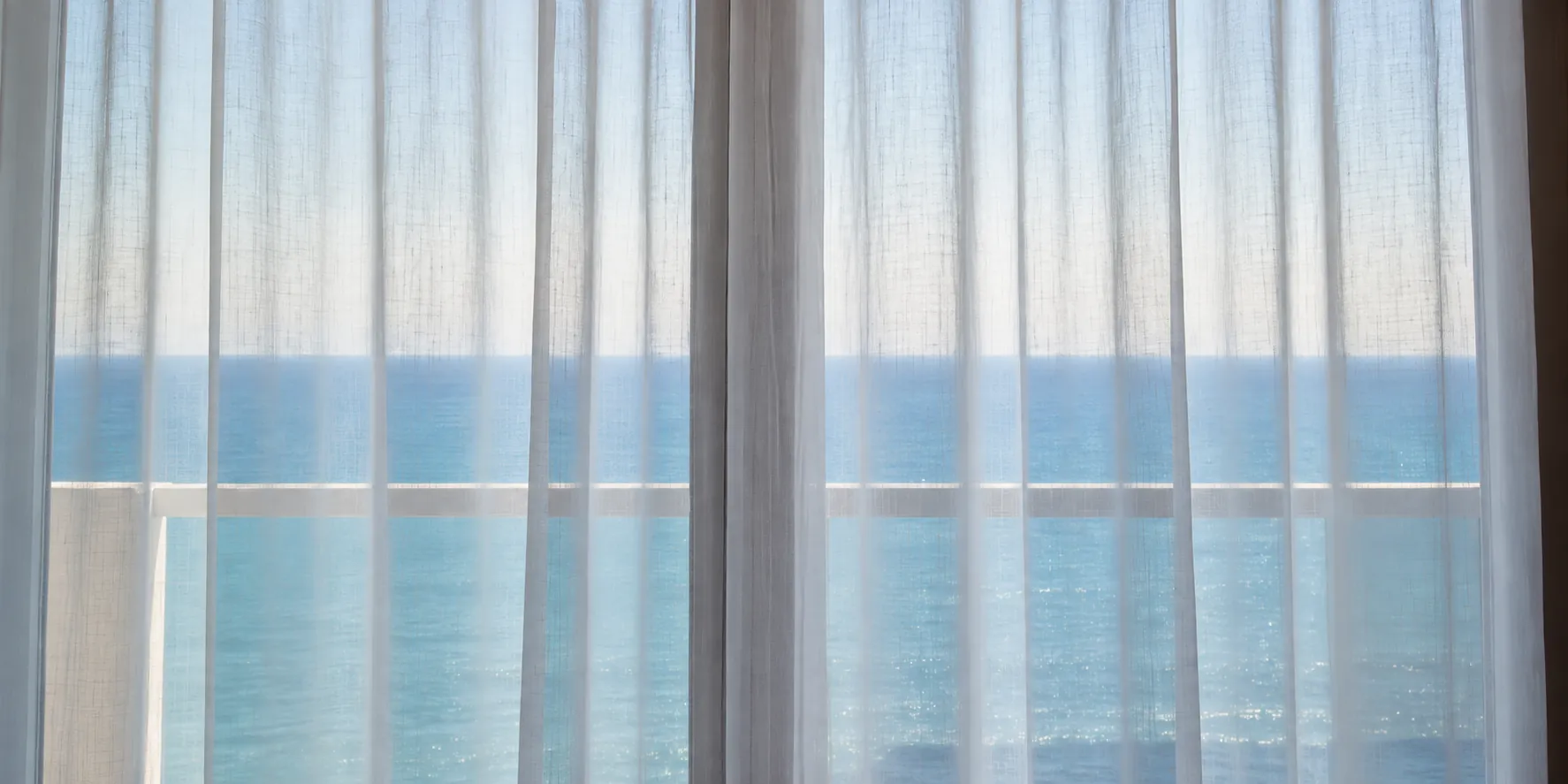 Cortinas de lino frente al Mediterráneo, Penthouse en la Albufera Valencia